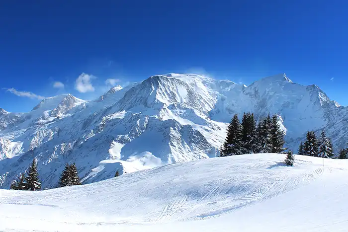 Randonner dans les Alpes : entre aventure et évasion